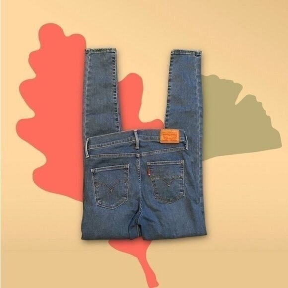 Levi’s 720 High Rise Super Skinny Jeans in Interstellar Indigo Medium Wash 25 - Picture 3 of 9